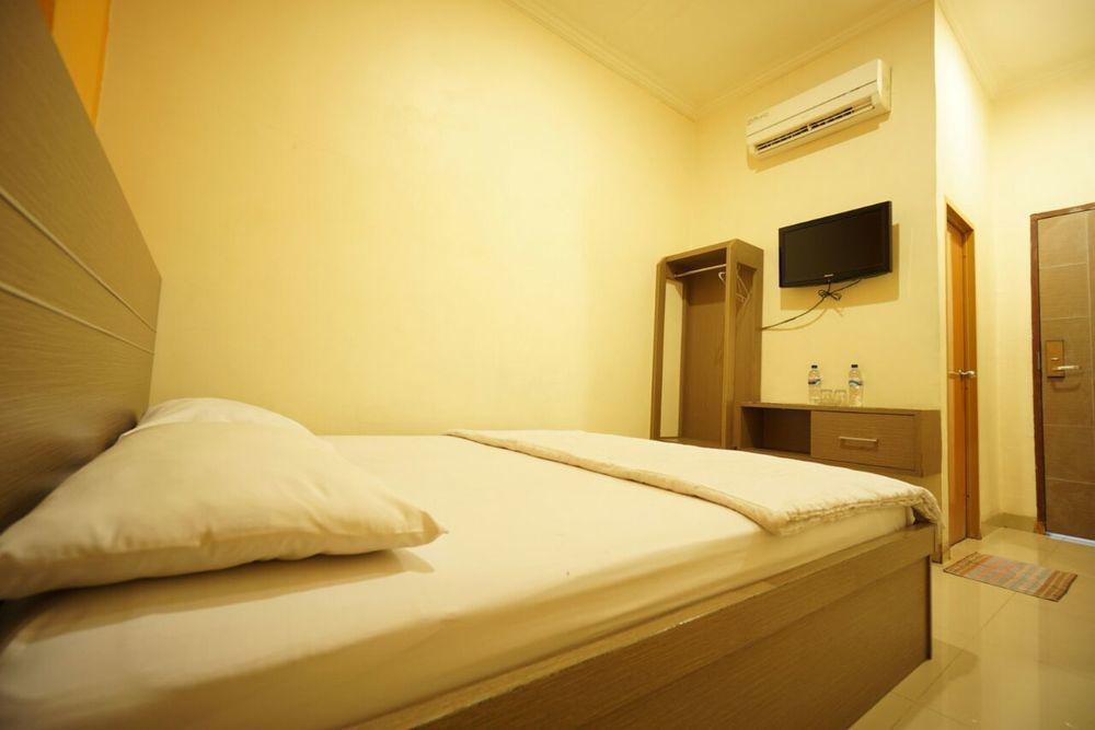 Hotel Diamond Makasar Zewnętrze zdjęcie
